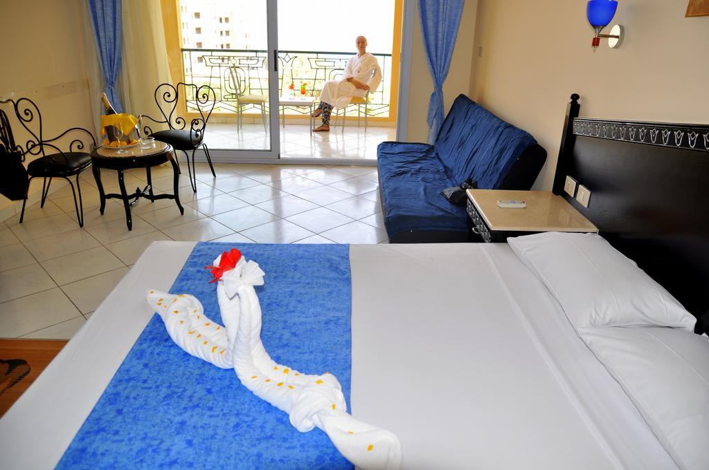 King Tut Aqua Park Beach Resort Hurghada Exterior foto